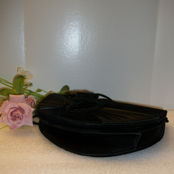 EATON Evening Bag Clutch Black Velour NWOT - Picture 4 of 7